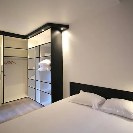 Appartement 2 Chambres En Hyper Centre Avec Balcon Bordeaux Buitenkant foto
